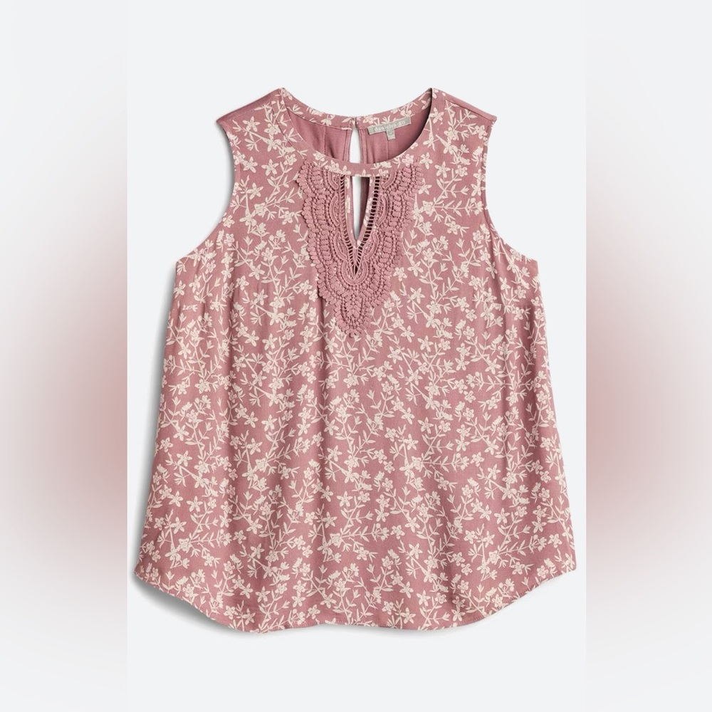 Quin sleeveless keyhole crochet blouse